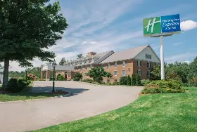 Photograph of Holiday Inn Express, Merrimack