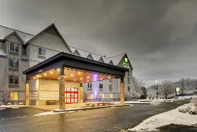 Photograph of Holiday Inn Express, Lincoln