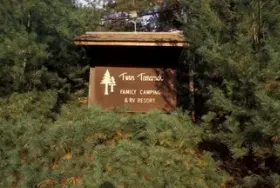 Photograph of Twin Tamarack Family Camping RV Resort, New Hampton