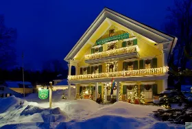 Photograph of Inn at Crystal Lake, Eaton