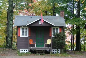 Photograph of Maple Lodge Cabins, North Woodstock