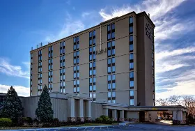 Photograph of Crowne Plaza, Elizabeth