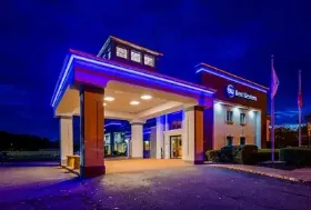 Photograph of Best Western Leisure Inn, Lakewood