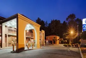 Photograph of Best Western Princeton Manor Inn & Suites, Monmouth Junction