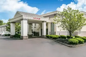 Photograph of Quality Inn, Edison