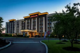 Photograph of Hampton Inn, Carlstadt