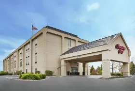 Photograph of Hampton Inn, Clinton