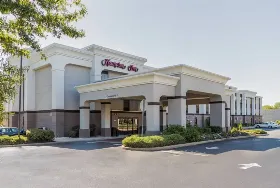 Photograph of Hampton Inn, East Windsor