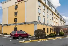 Photograph of Clarion Hotel Somerset - New Brunswick, Somerset
