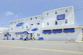 Photograph of The Surf City Hotel, Surf City