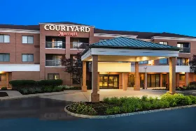 Photograph of Courtyard, West Orange