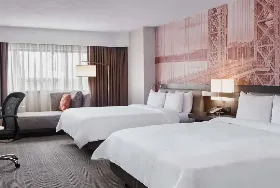 Photograph of Teaneck Marriott at Glenpointe, Teaneck