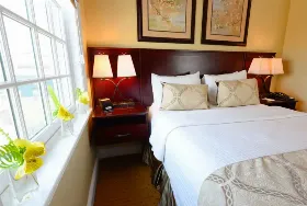 Photograph of Nassau Inn, Princeton