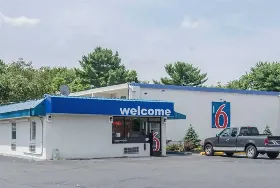 Photograph of Motel 6, Glassboro