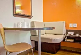 Photograph of Motel 6, East Brunswick