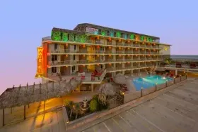 Photograph of Waikiki Oceanfront Inn, Wildwood Crest