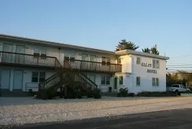 Photograph of Ella's Motel, Barnegat Light