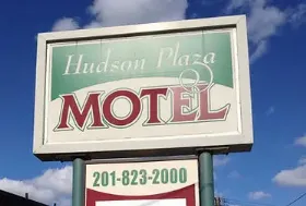 Photograph of Hudson Plaza Motel, Bayonne