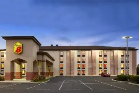 Photograph of Super 8, Absecon