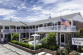 Photograph of Colonial Lodge, Stone Harbor