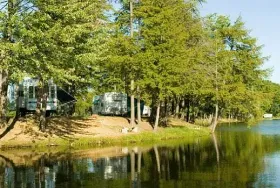 Photograph of Chestnut Lake Resort, Port Republic