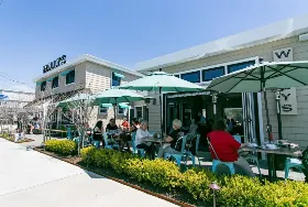 Photograph of Wally’s, Surf City
