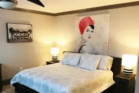 Photograph of Elaine's Victorian Inn, Cape May