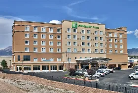 Photograph of Holiday Inn & Suites Albuquerque-North I-25, Albuquerque