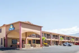 Photograph of Days Inn, Alamogordo