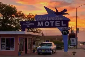 Photograph of Blue Swallow Motel, Tucumcari