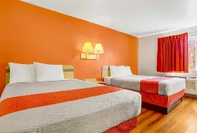 Photograph of Motel 6, Espanola