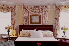 Photograph of Union Gables Inn, Saratoga Springs