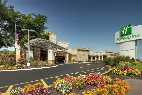 Photograph of Holiday Inn Westbury-Long Island, Carle Place