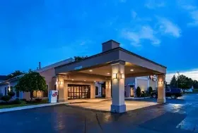 Photograph of Best Western Plus, Cheektowaga