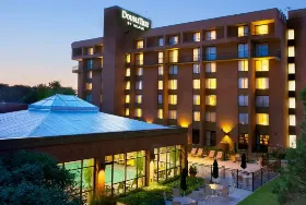 Photograph of DoubleTree by Hilton, East Syracuse