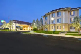 Photograph of Homewood Suites, Ithaca