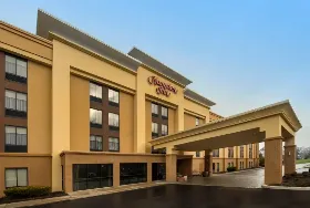 Photograph of Hampton Inn, Rochester