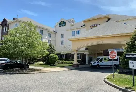 Photograph of La Quinta Inn & Suites, Bohemia