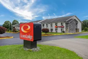 Photograph of Econo Lodge, Painted Post