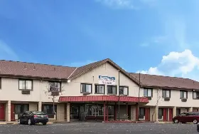 Photograph of Rodeway Inn, Syracuse