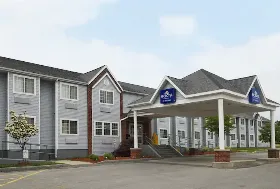 Photograph of Microtel Inn & Suites, Baldwinsville
