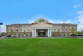Photograph of Holiday Inn Express, Utica