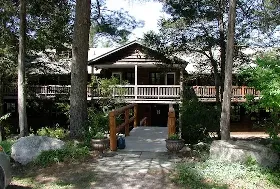 Photograph of Sky Lake Lodge, Rosendale