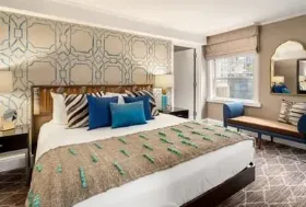 Photograph of Radisson Lexington Hotel New York, 