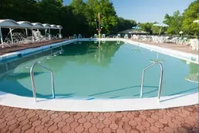 Photograph of Wolff's Maple Breeze Resort, Catskill