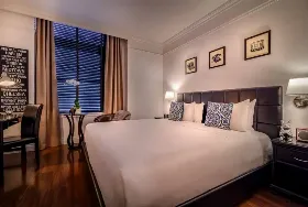 Photograph of Avalon Hotel, Manhattan