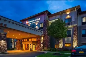 Photograph of Best Western Plus, Cortland
