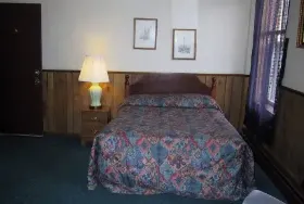 Photograph of Wolcott Hotel & Motor Inn, Wolcott
