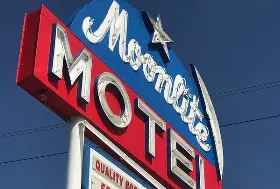 Photograph of Moonlite Motel, Niagara Falls