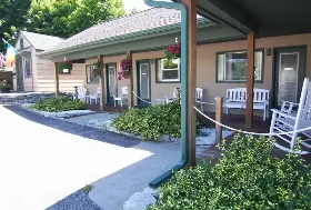Photograph of Wooden Boat Inn, Clayton